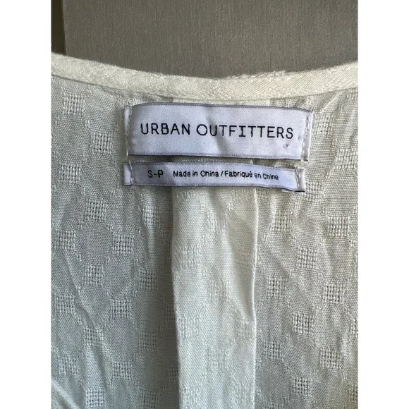 Urban Outfitters Boho Chic Twist Front Top Womens Size S Ivory - Picture 4 of 8
